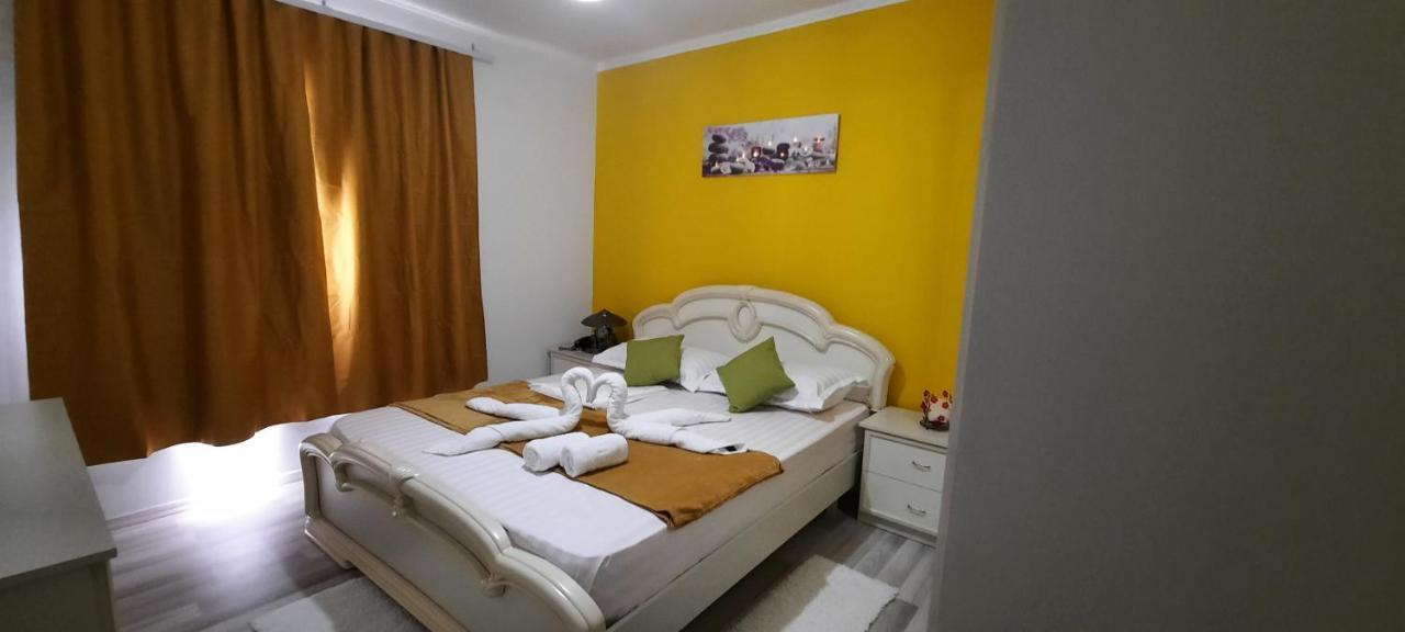 Apartament Clara Permet公寓 外观 照片