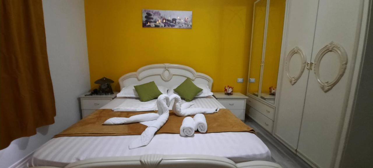 Apartament Clara Permet公寓 外观 照片