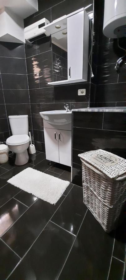Apartament Clara Permet公寓 外观 照片
